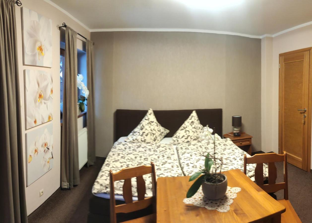 Margus Apartmany オシュチュニツァ エクステリア 写真
