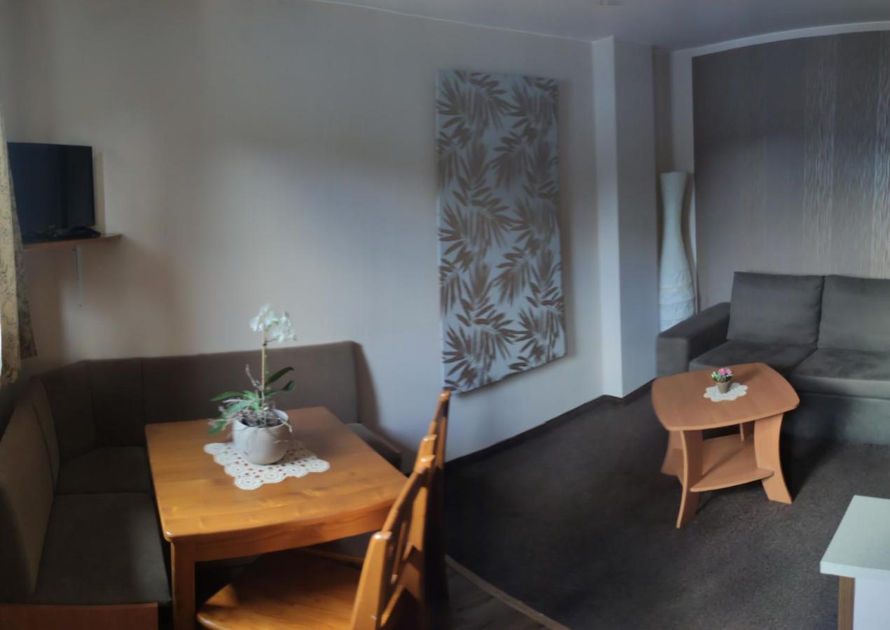 Margus Apartmany オシュチュニツァ エクステリア 写真
