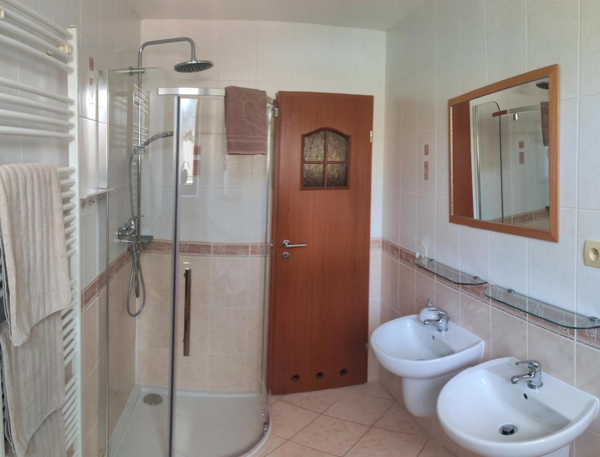 Margus Apartmany オシュチュニツァ エクステリア 写真