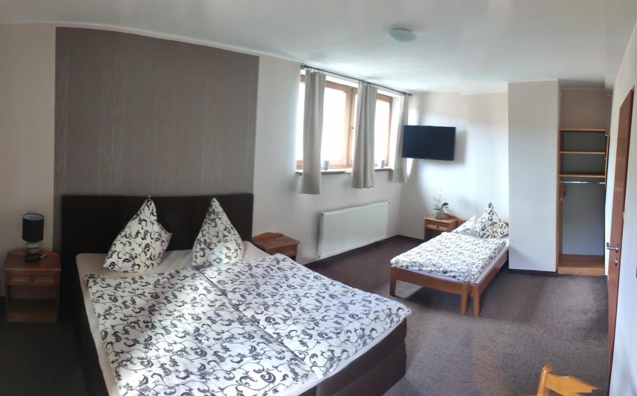 Margus Apartmany オシュチュニツァ エクステリア 写真